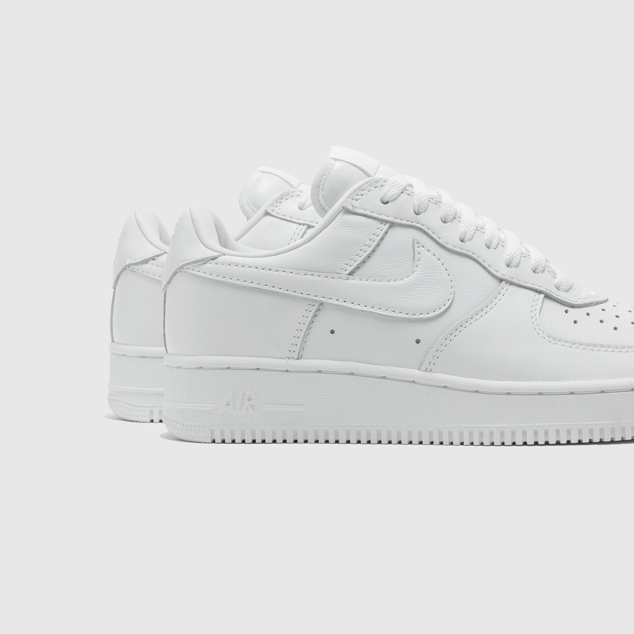 AIR FORCE 1 '01 "WHITE"
