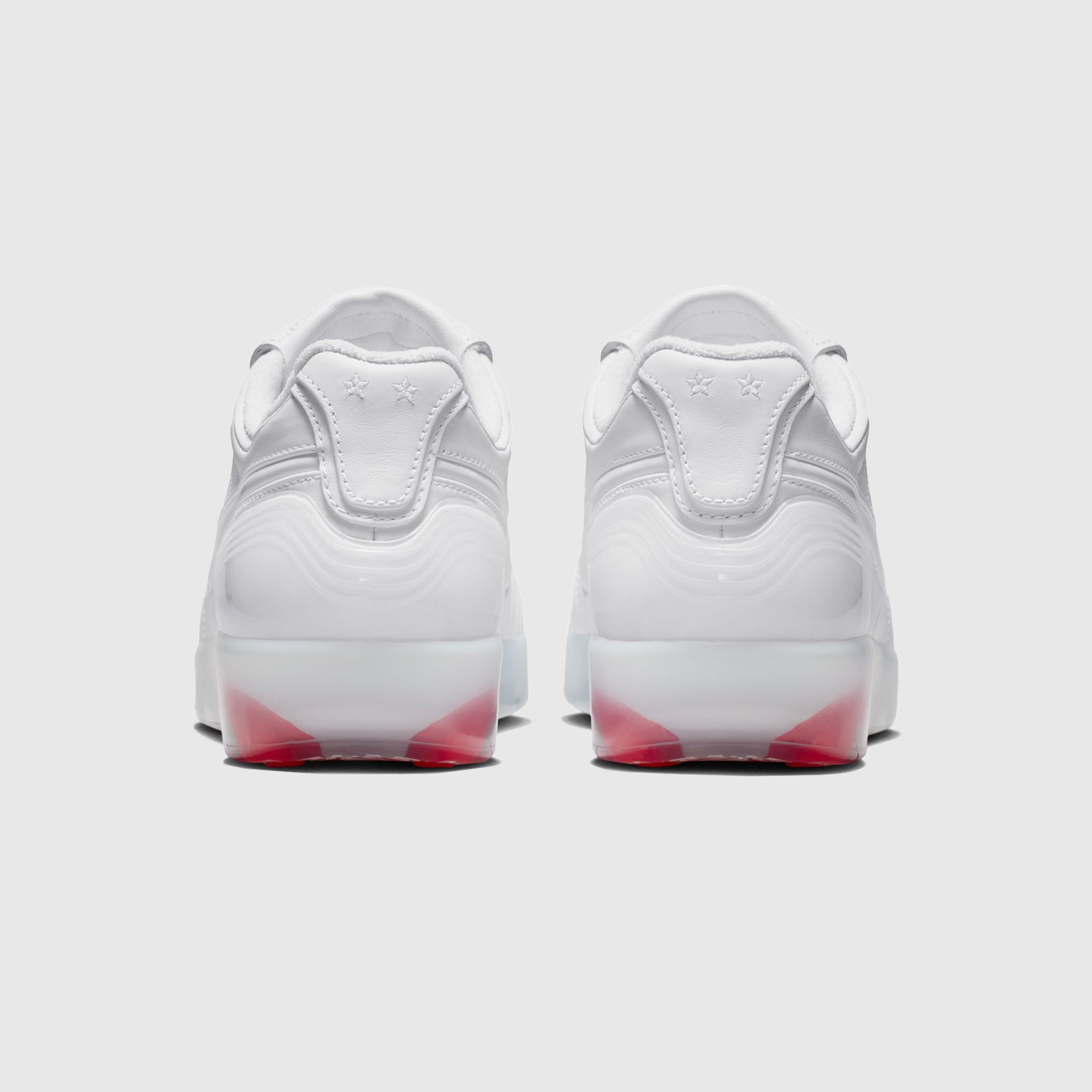 CRYOSHOT TIEMPO R10 X FRANCE X JACQUEMUS