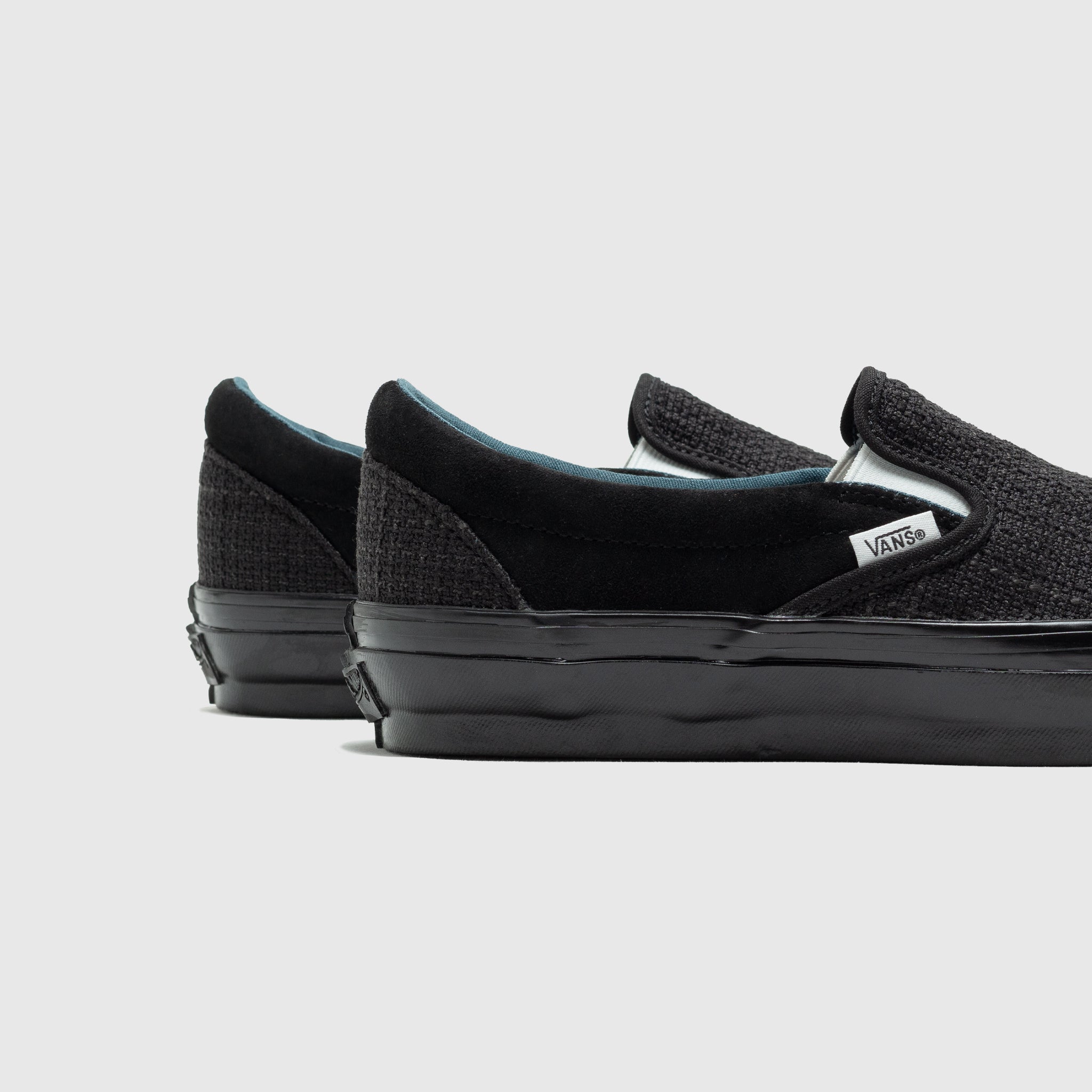 LX CLASSIC SLIP-ON 98