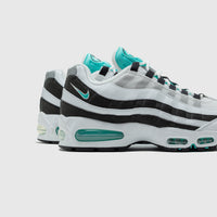 AIR MAX 95 OG "BLACK BORDER"