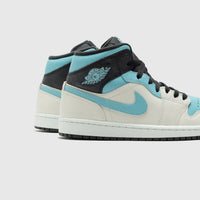 AIR JORDAN 1 MID SE "BLUE CHILL"
