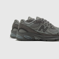 X NEW BALANCE U201058P