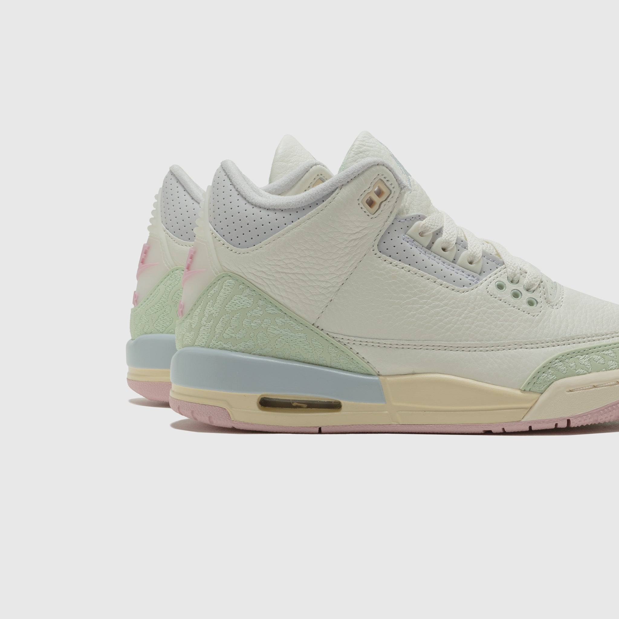 JORDAN 3 RETRO (GS) "SPRING IS IN THE AIR"