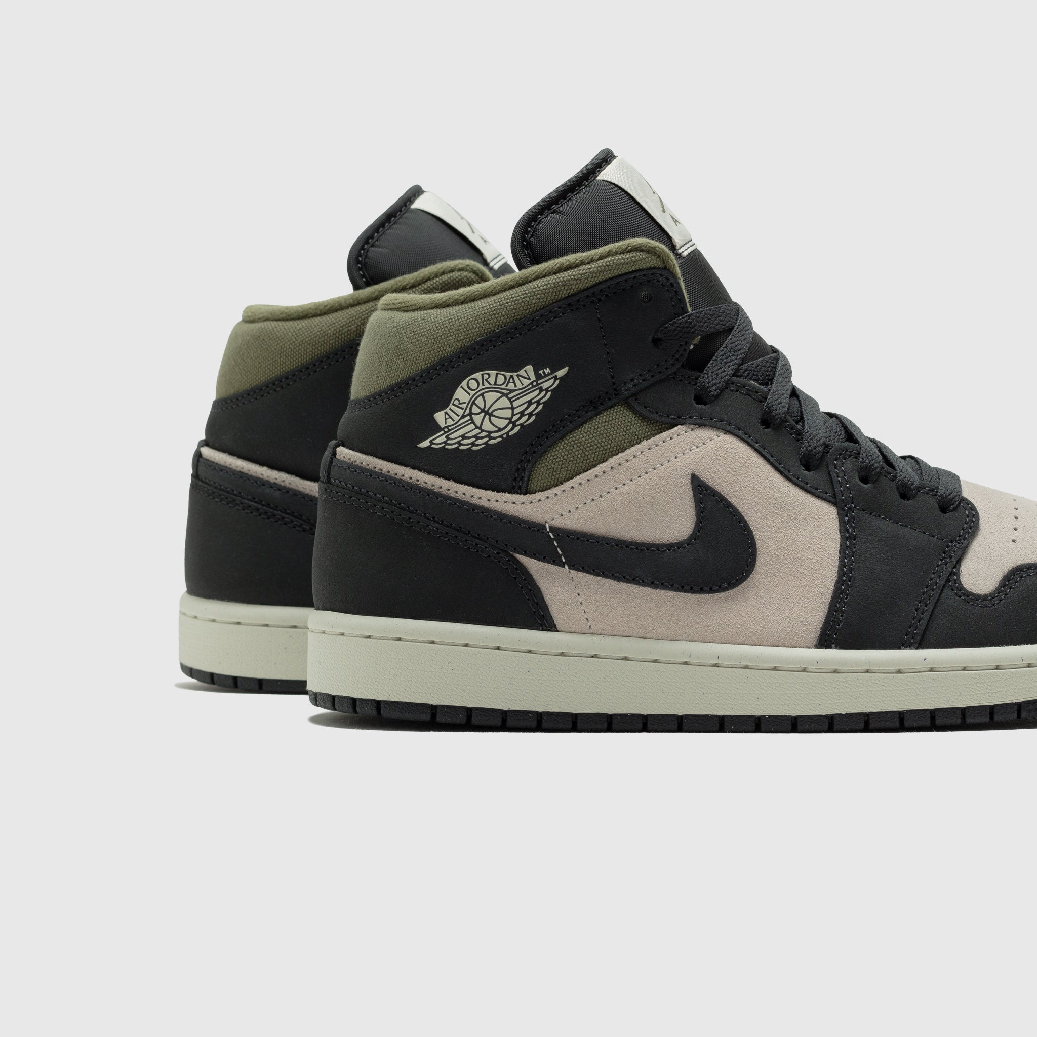 AIR JORDAN 1 MID SE "MEDIUM OLIVE"