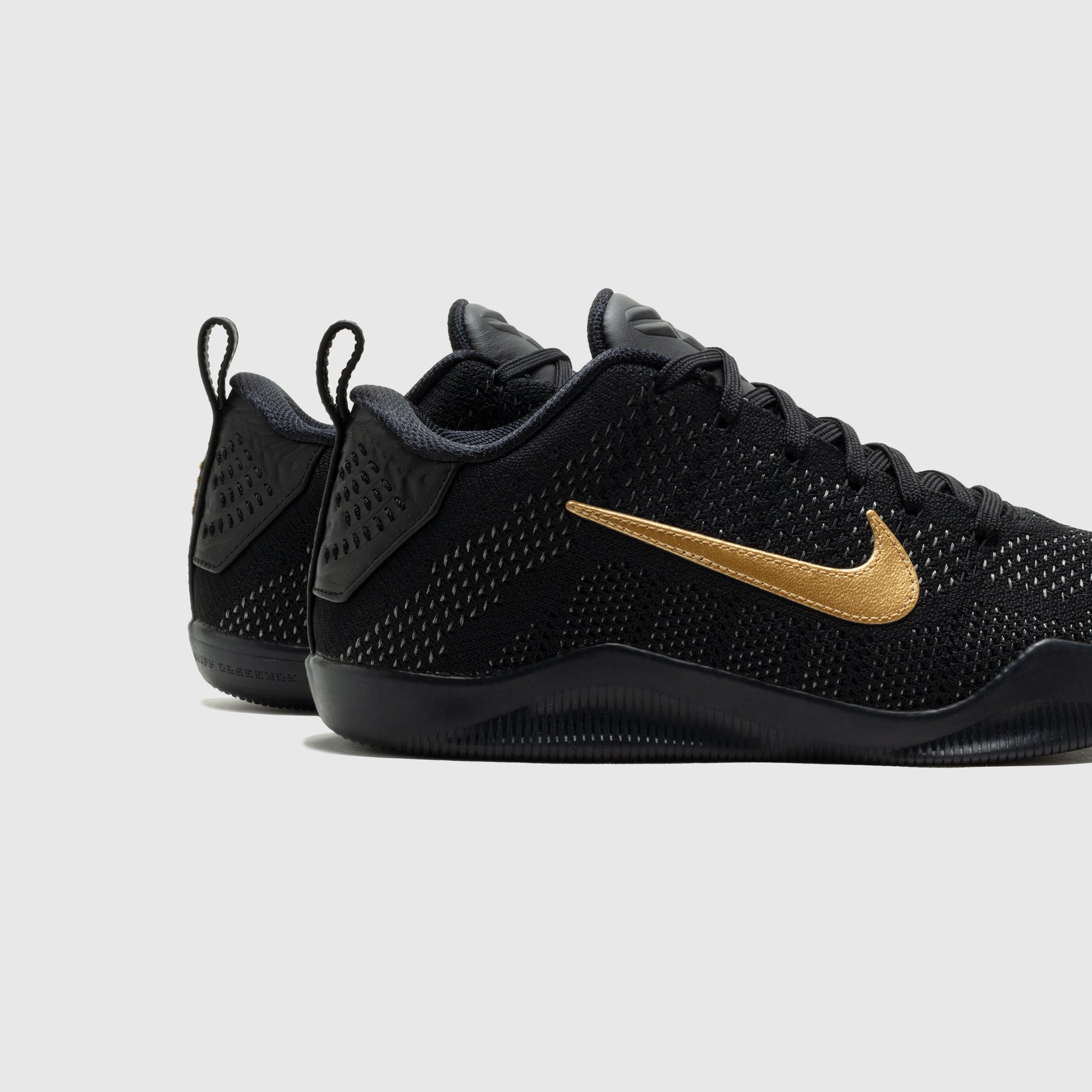 KOBE XI ELITE LOW PROTRO "FADE TO BLACK"