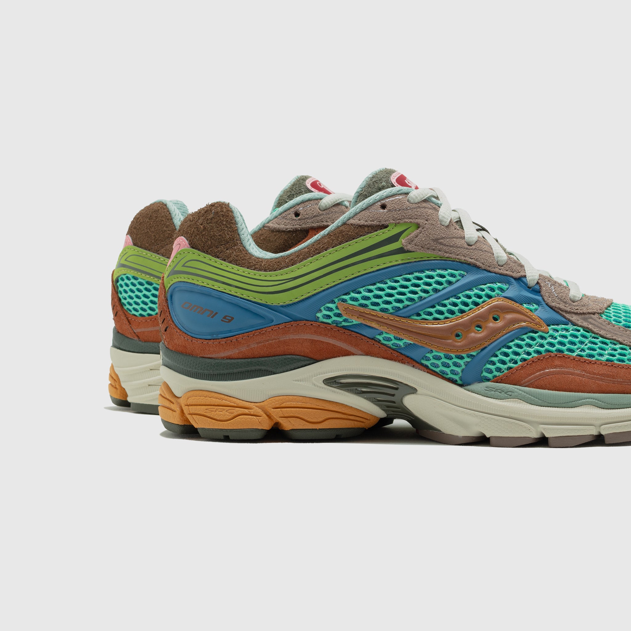 PROGRID OMNI 9 X SNEAKER POLITICS "SPORTSMAN'S PARADISE"