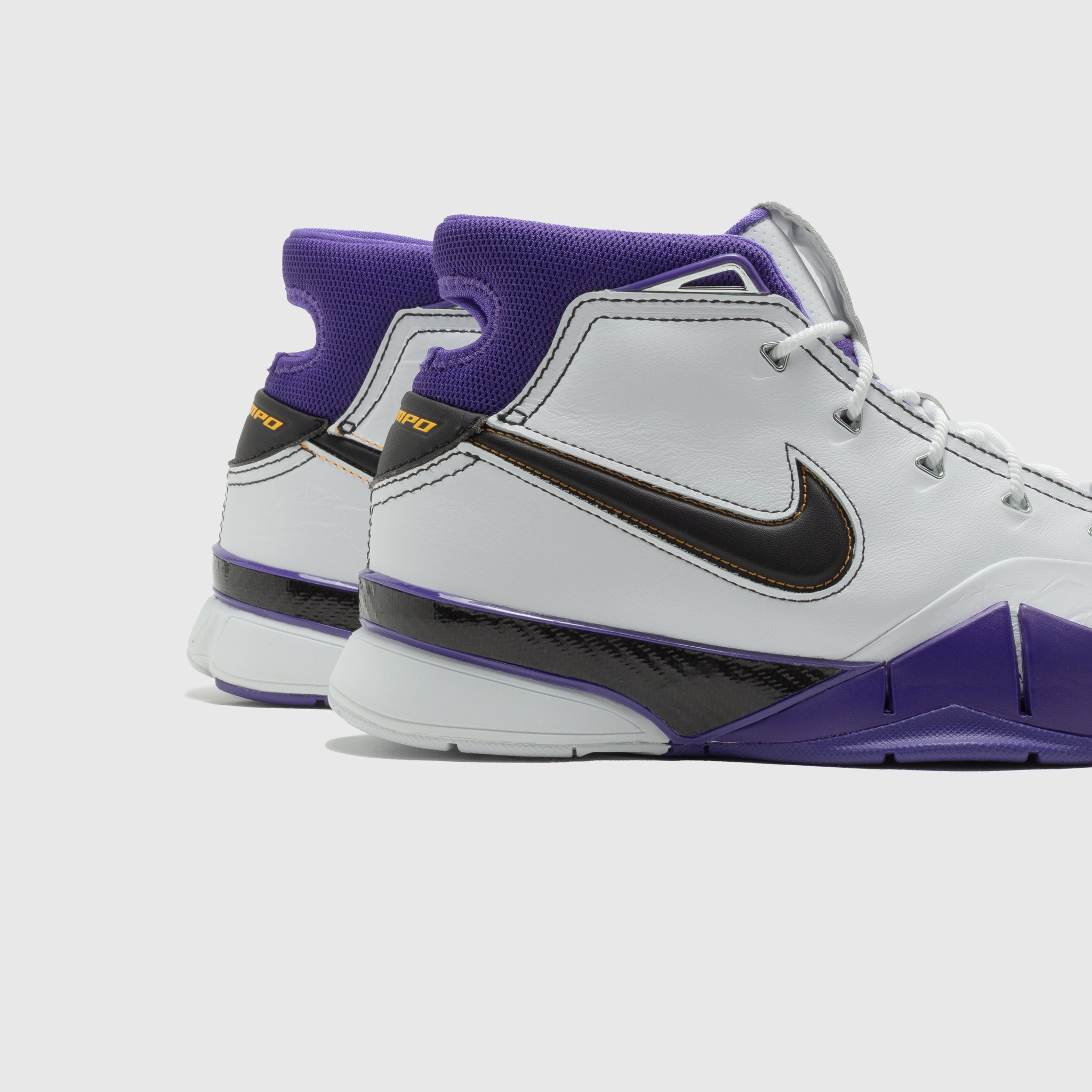 KOBE 1 PROTRO "81 POINTS"