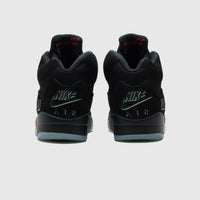 AIR JORDAN 5 RETRO "HALLOWEEN"