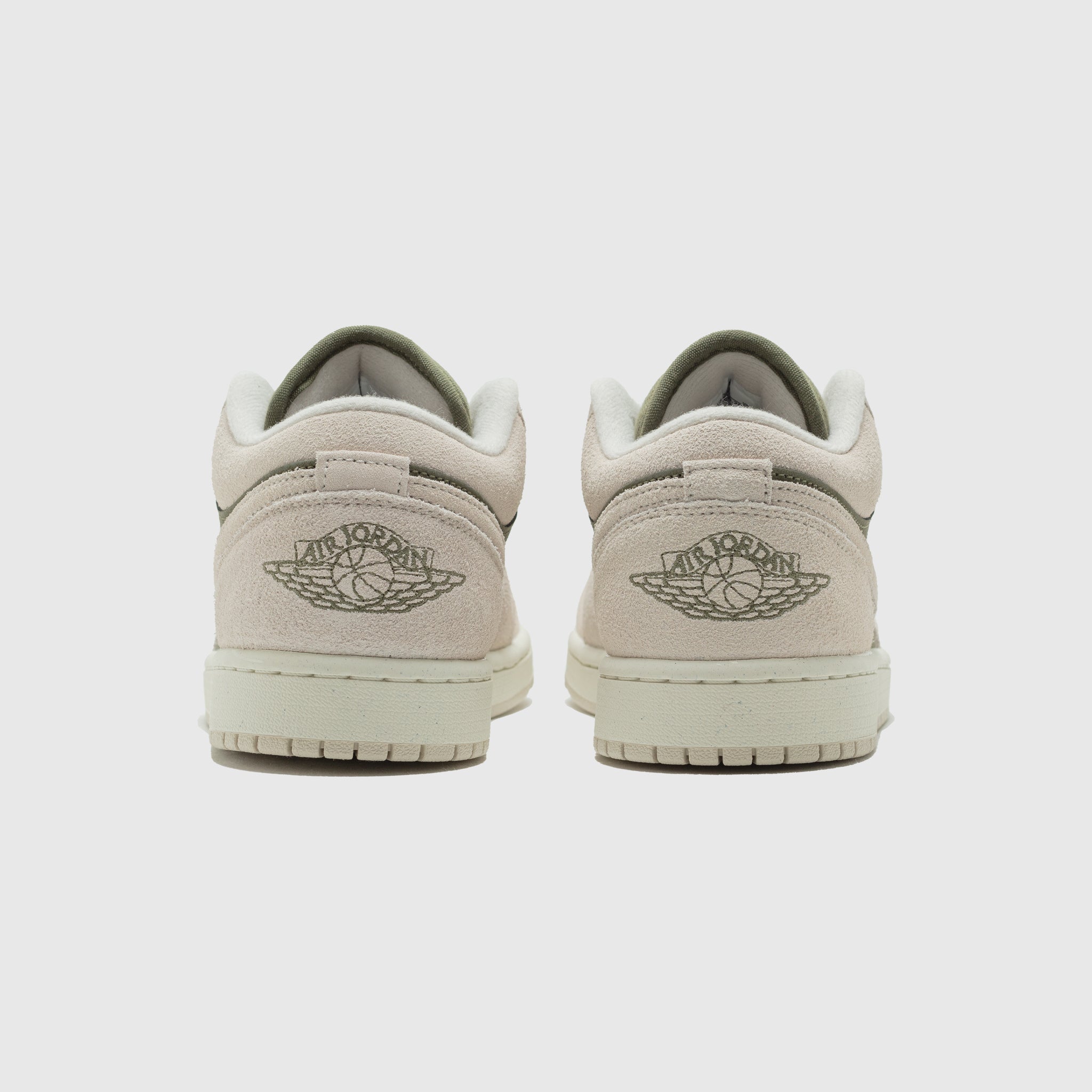 AIR JORDAN 1 LOW SE "MEDIUM OLIVE"