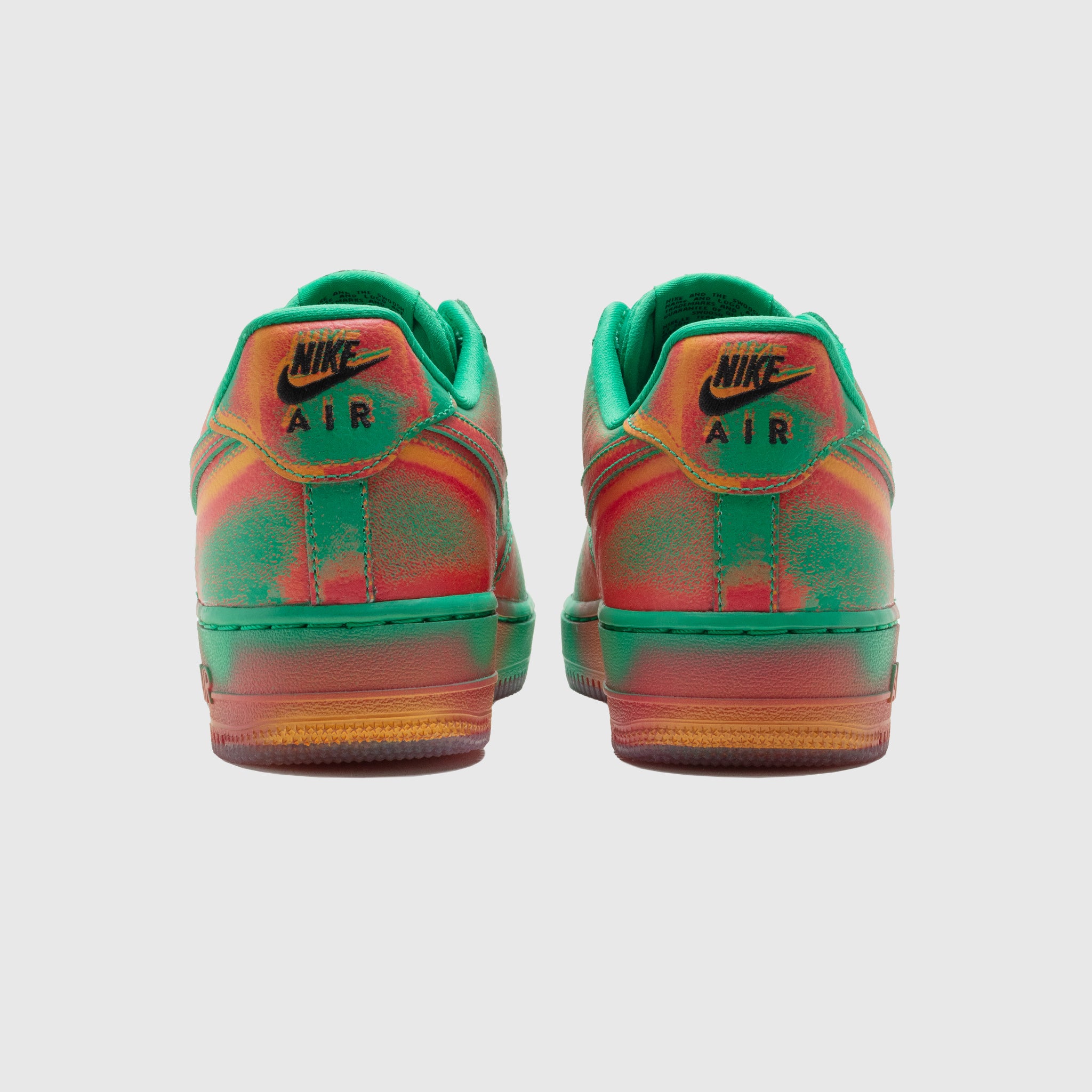 AIR FORCE 1 LOW RETRO "STADIUM GREEN AND LASER ORANGE"