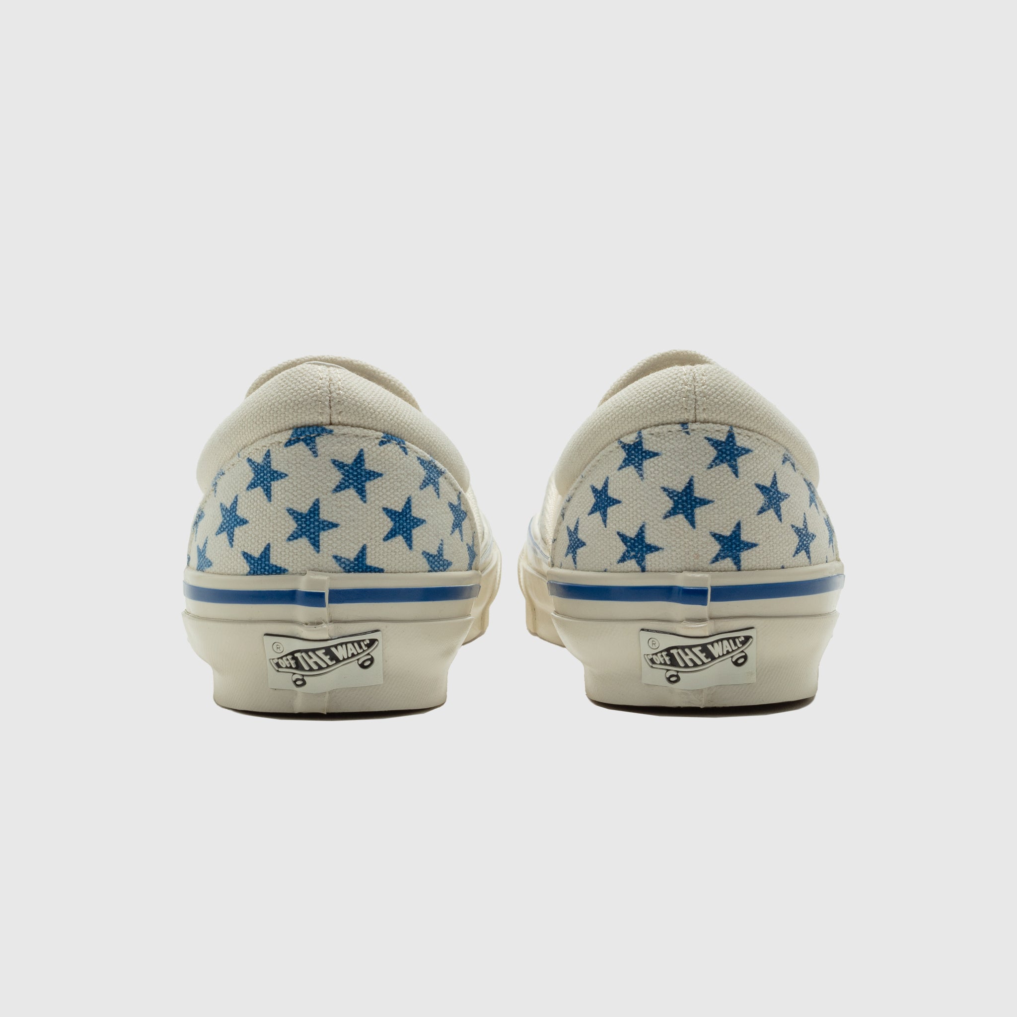 LX CLASSIC SLIP-ON 98 "STARS TRUE BLUE/MARSHMALLOW"