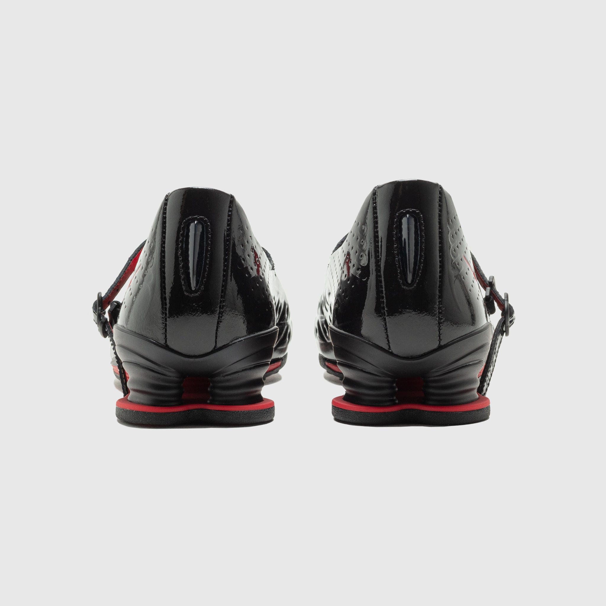 WMNS SHOX Z CALISTRA X LABELHOOD