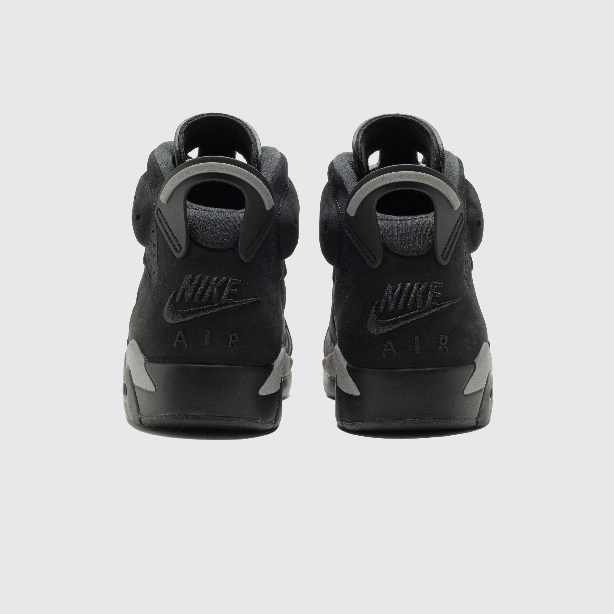 AIR JORDAN 6 RETRO "CAP & GOWN"