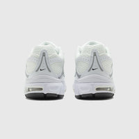 AIR MAX MOTO 2K "WHITE/METALLIC SILVER"
