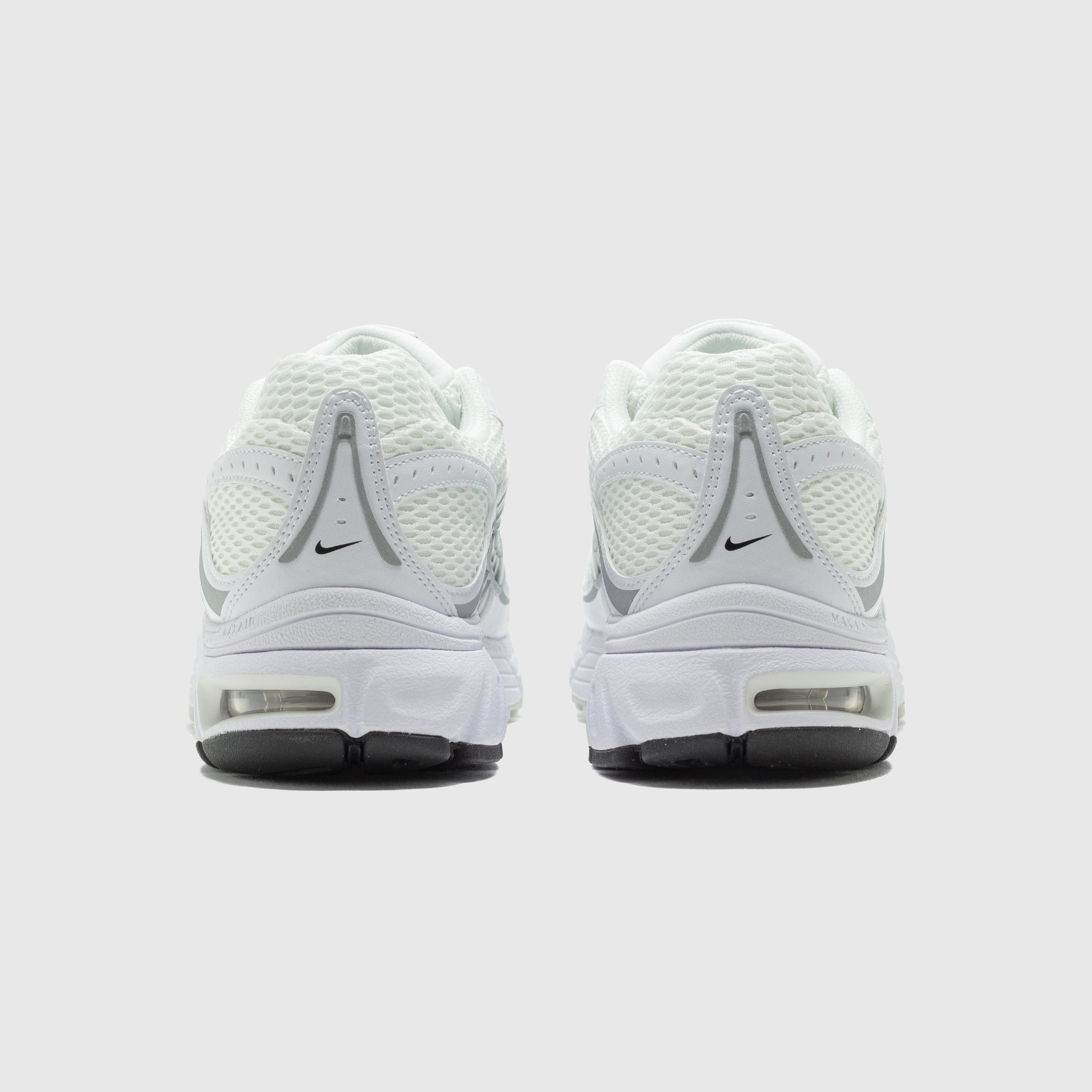 AIR MAX MOTO 2K "WHITE/METALLIC SILVER"