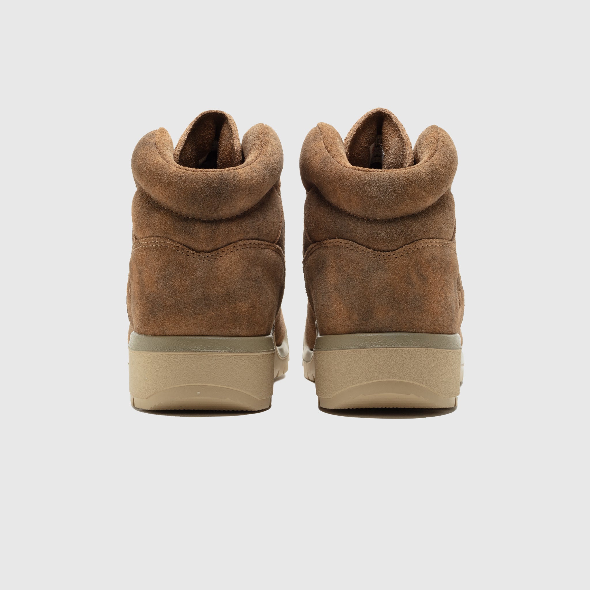 FIELD BOOT "BEIGE SUEDE"