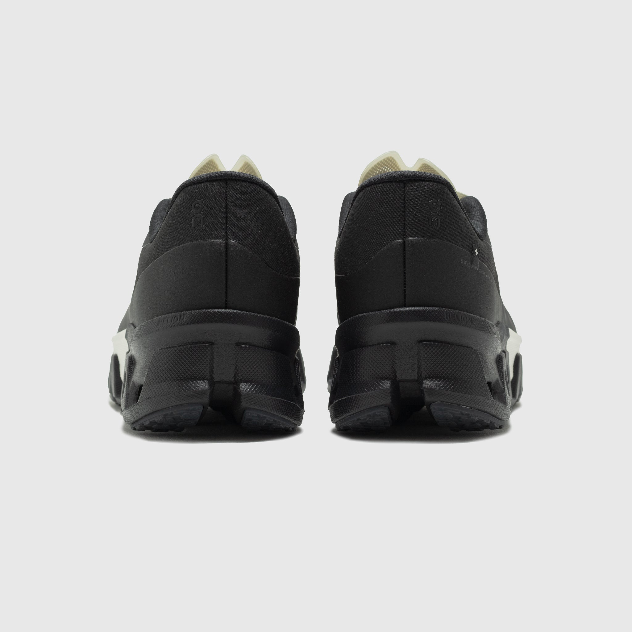 CLOUDMONSTER HYPER  X PAF "BLACK"