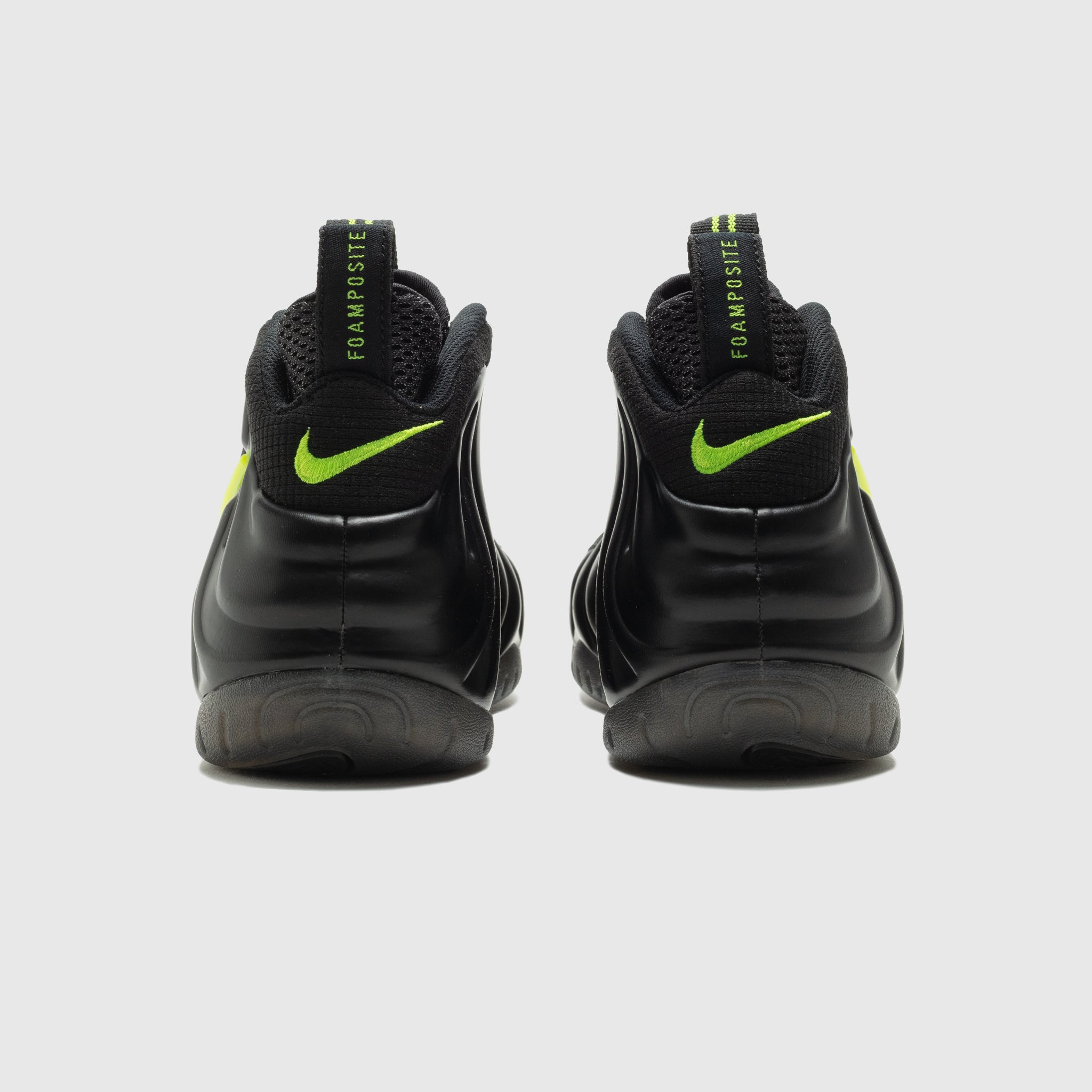 AIR FOAMPOSITE PRO "VOLTAGE"