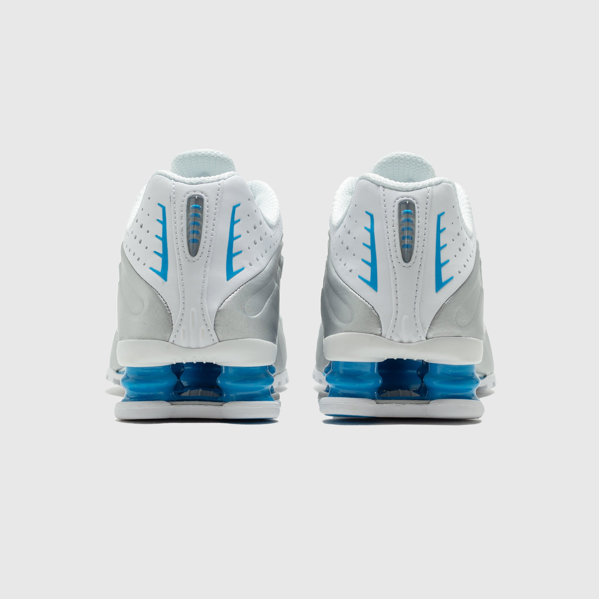 WMNS SHOX R4 "BLUE HERO"
