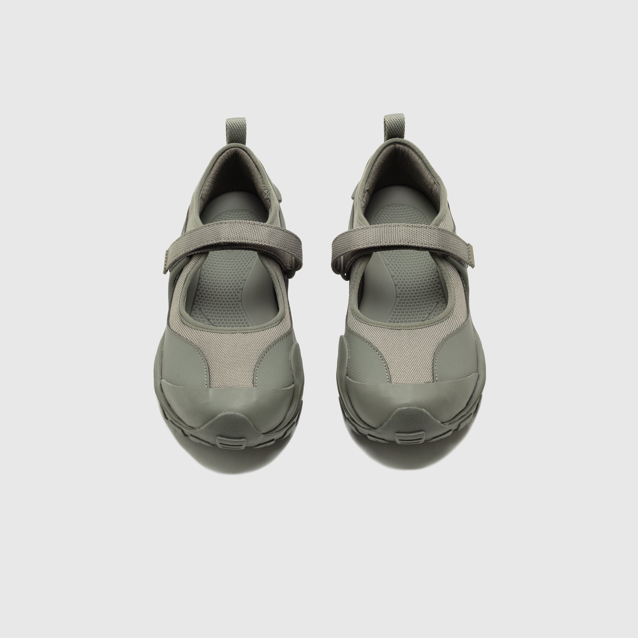 WMNS TERRE TECH "DUSTY OLIVE"