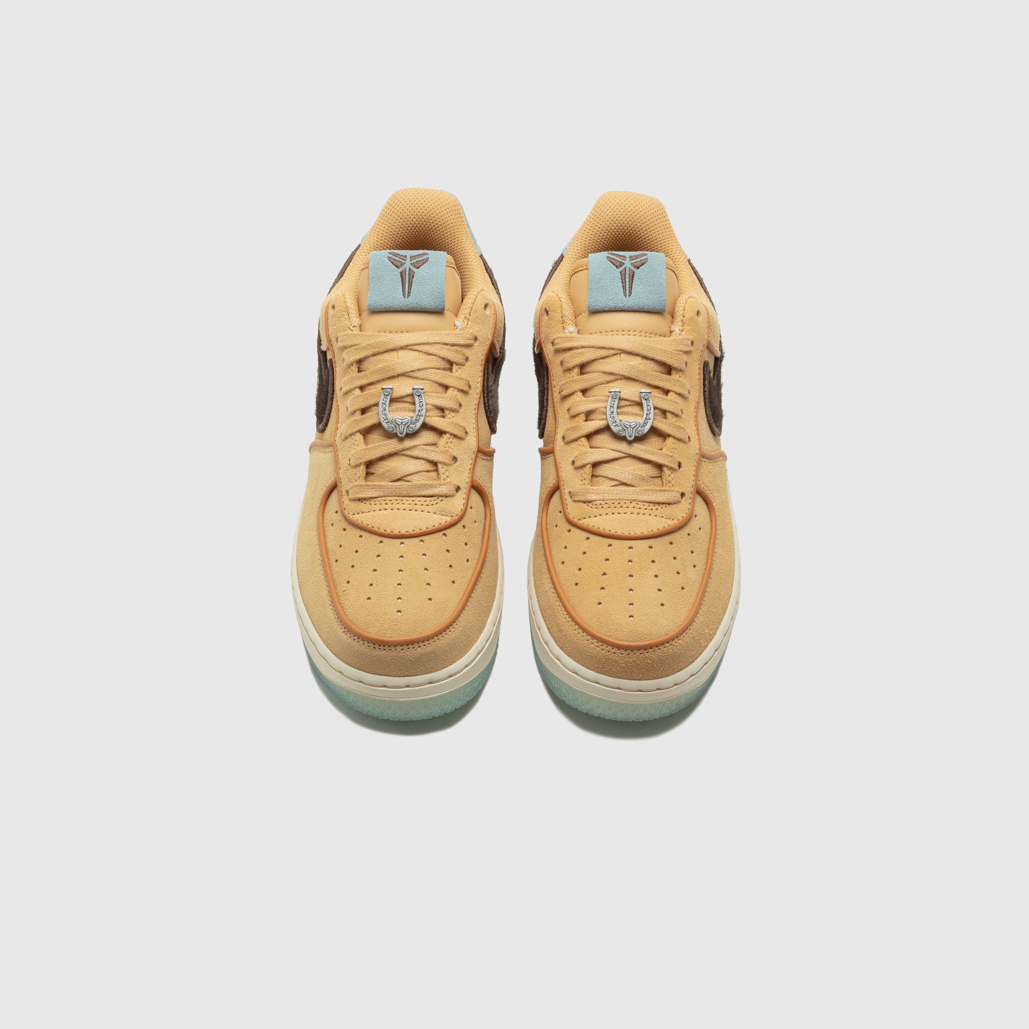 AIR FORCE 1 LOW PROTRO "SIEMPRE HERMANOS"