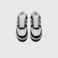 AIR FORCE 1 LOW CRACKED LEATHER "BLACK/WHITE"