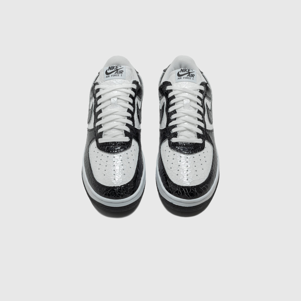 AIR FORCE 1 LOW CRACKED LEATHER "BLACK/WHITE"