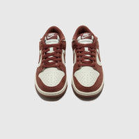 WMNS DUNK LOW "RED SERPIA"