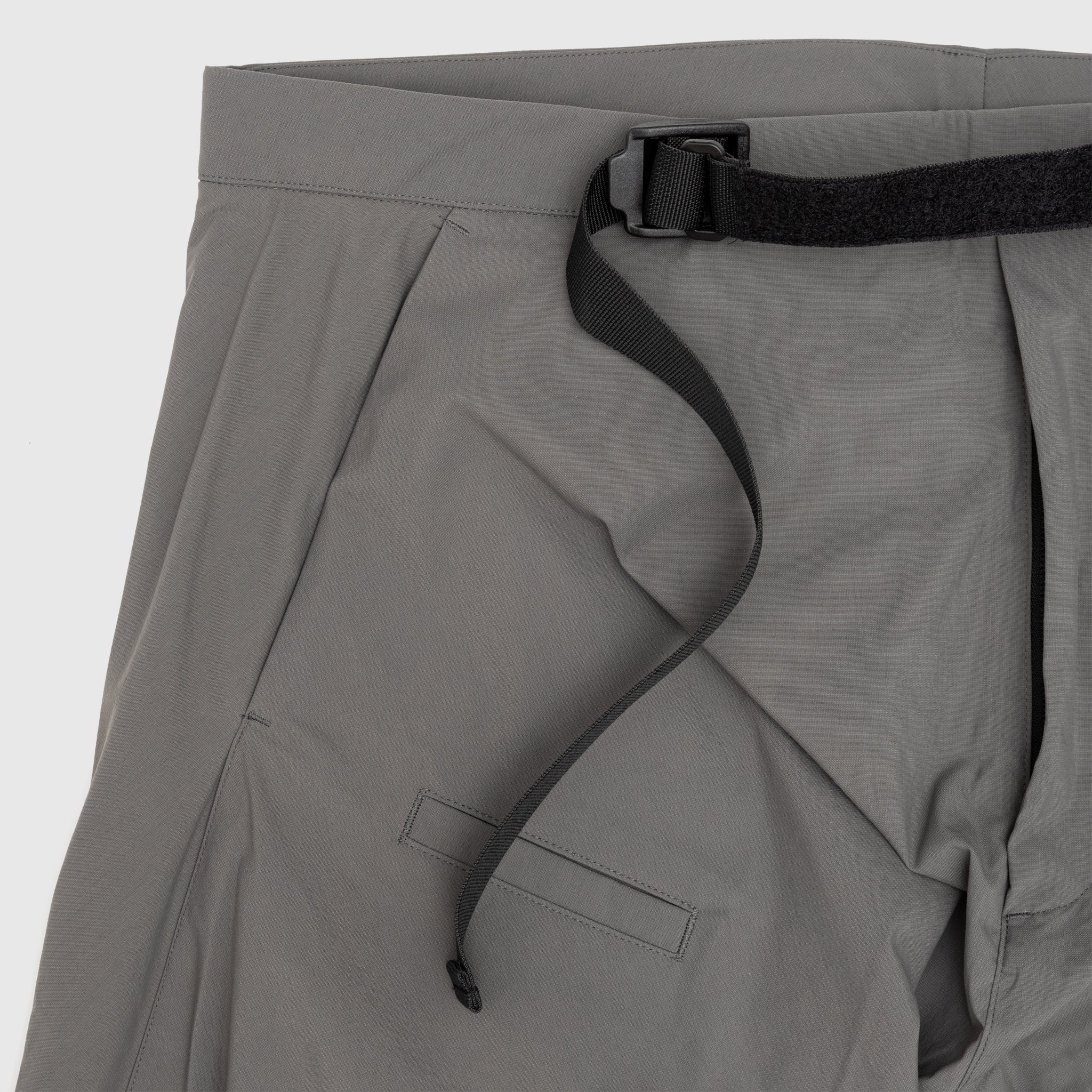 P30BL-ENCAPSULATED NYLON ULTRAWIDE DRAWCORD PANT