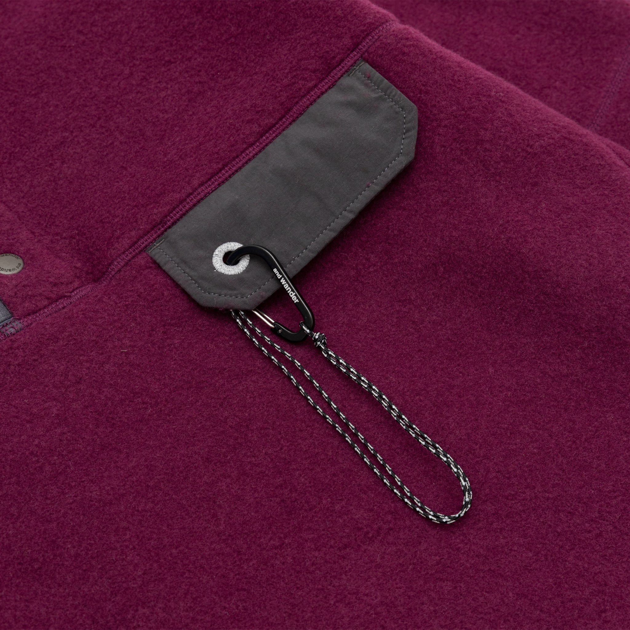 WOOL FLEECE PULLOVER