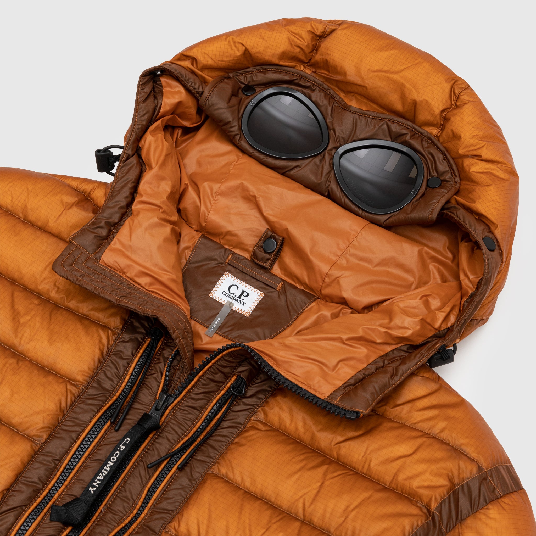 D.D SHELL GOGGLE DOWN JACKET