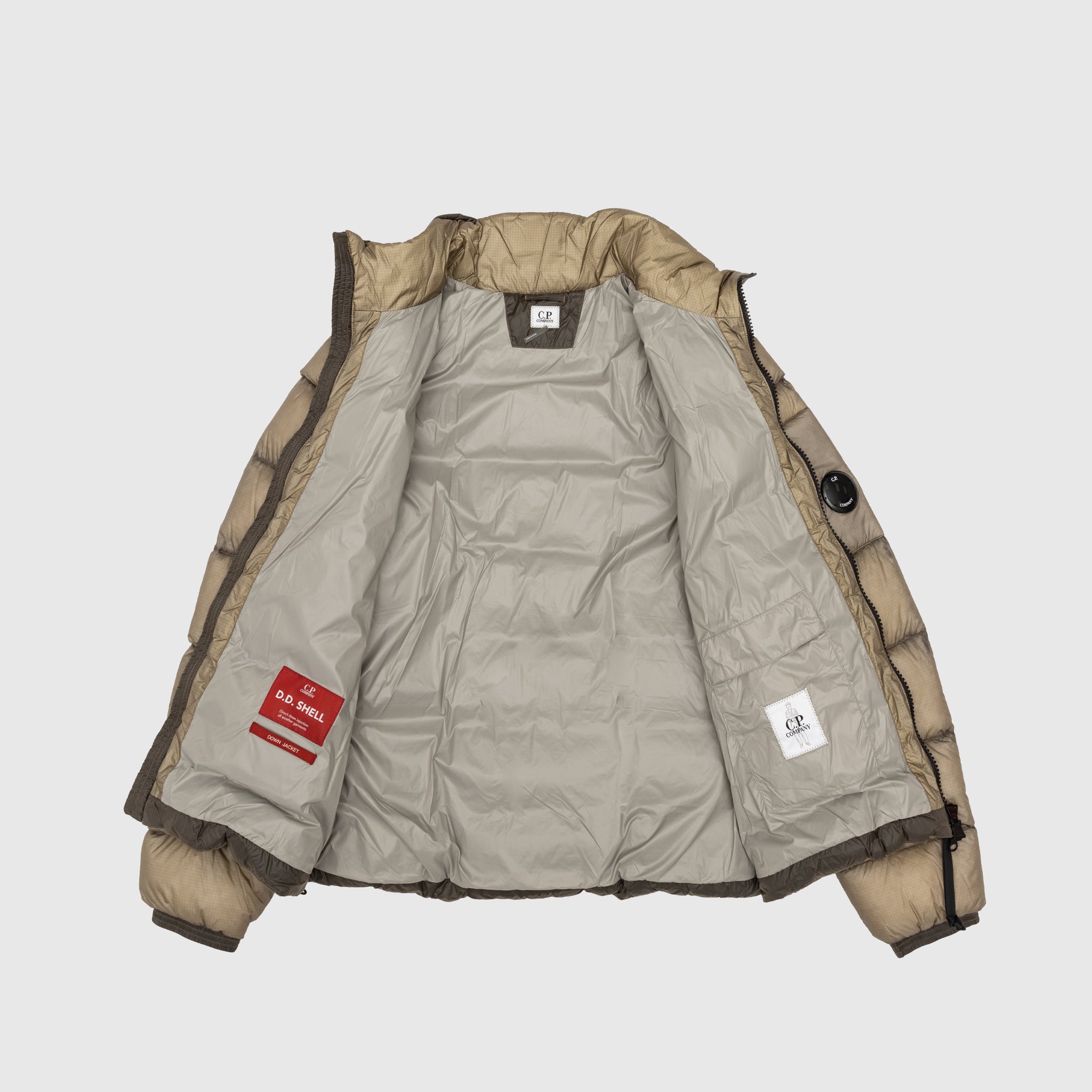 DD SHELL HOODED SHORT DOWN JACKET