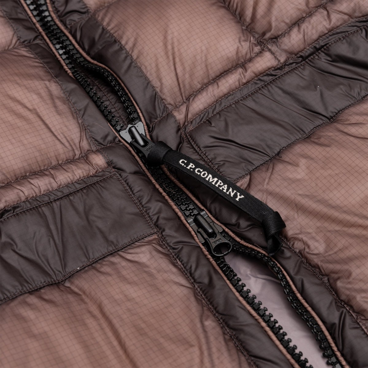 DD SHELL HOODED SHORT DOWN JACKET – PACKER SHOES