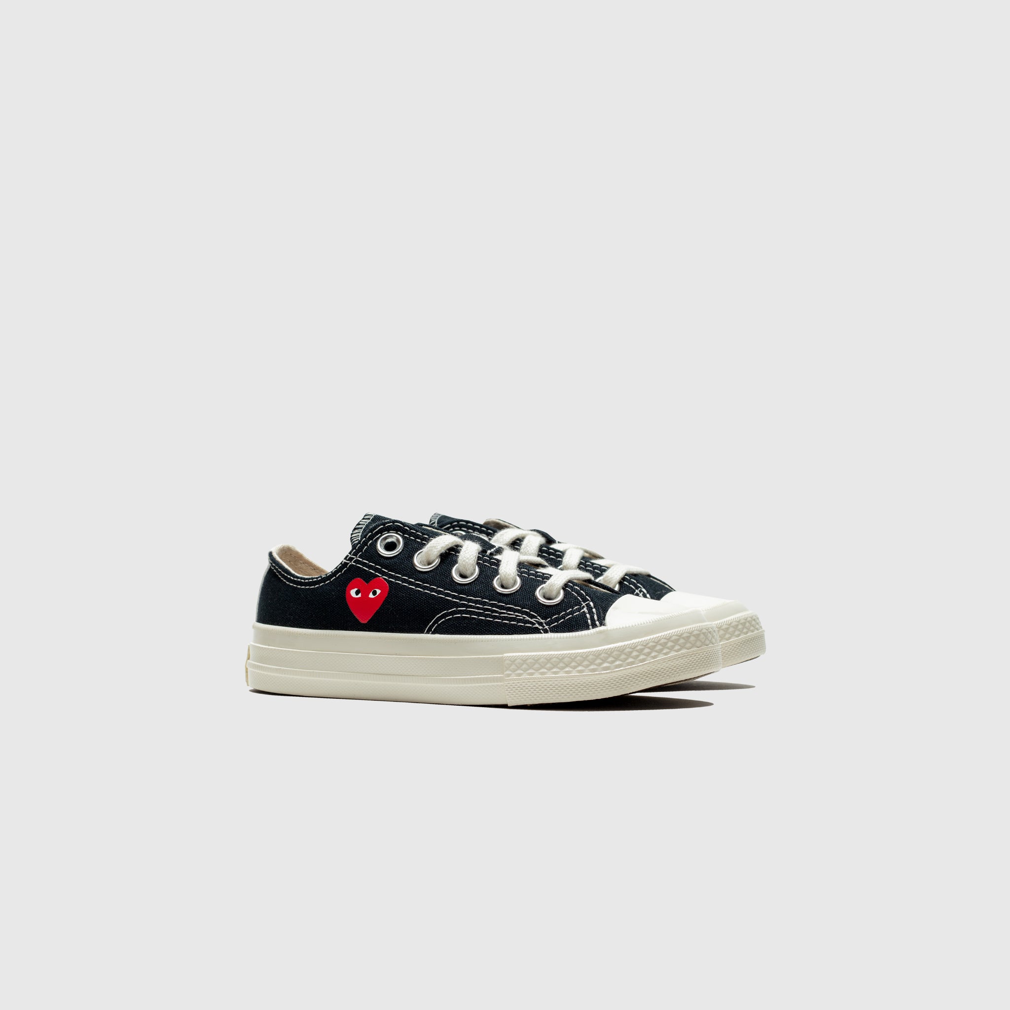 CHUCK TAYLOR ALL-STAR '70 LOW (KIDS) "BLACK SINGLE HEART"