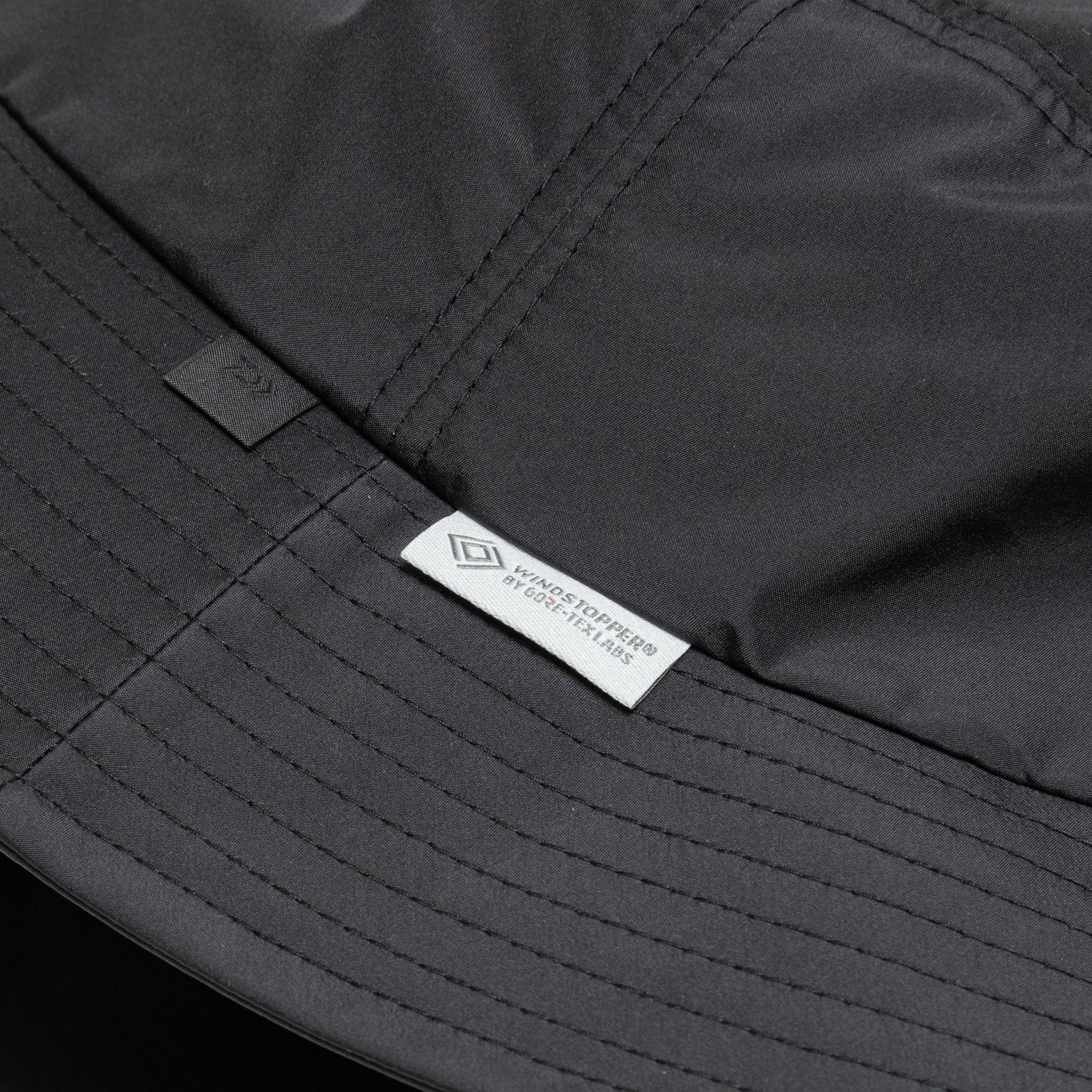 GORE-TEX WINDSTOPPER TECH BUCKET HAT