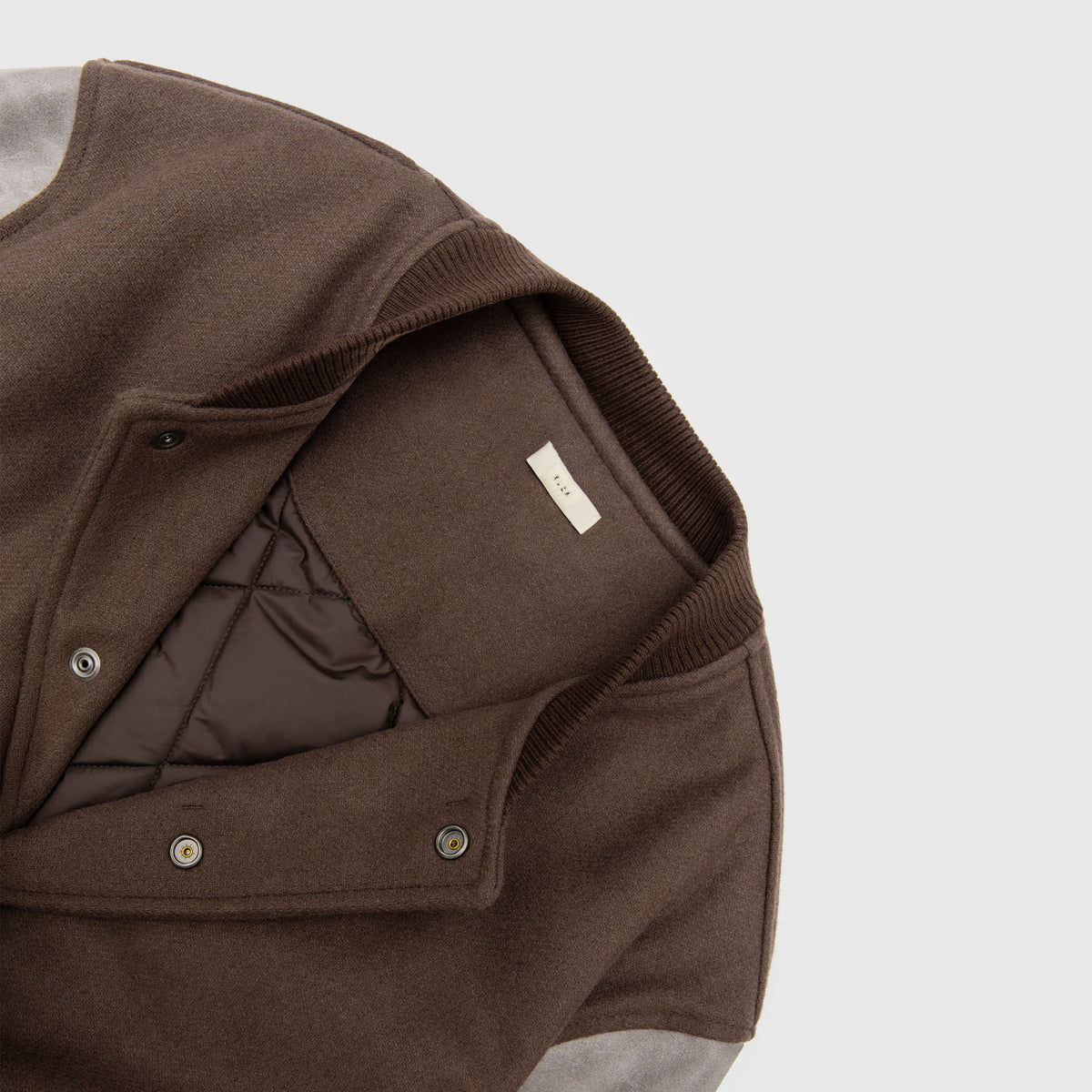 EP.8 02 JACKET – PACKER SHOES