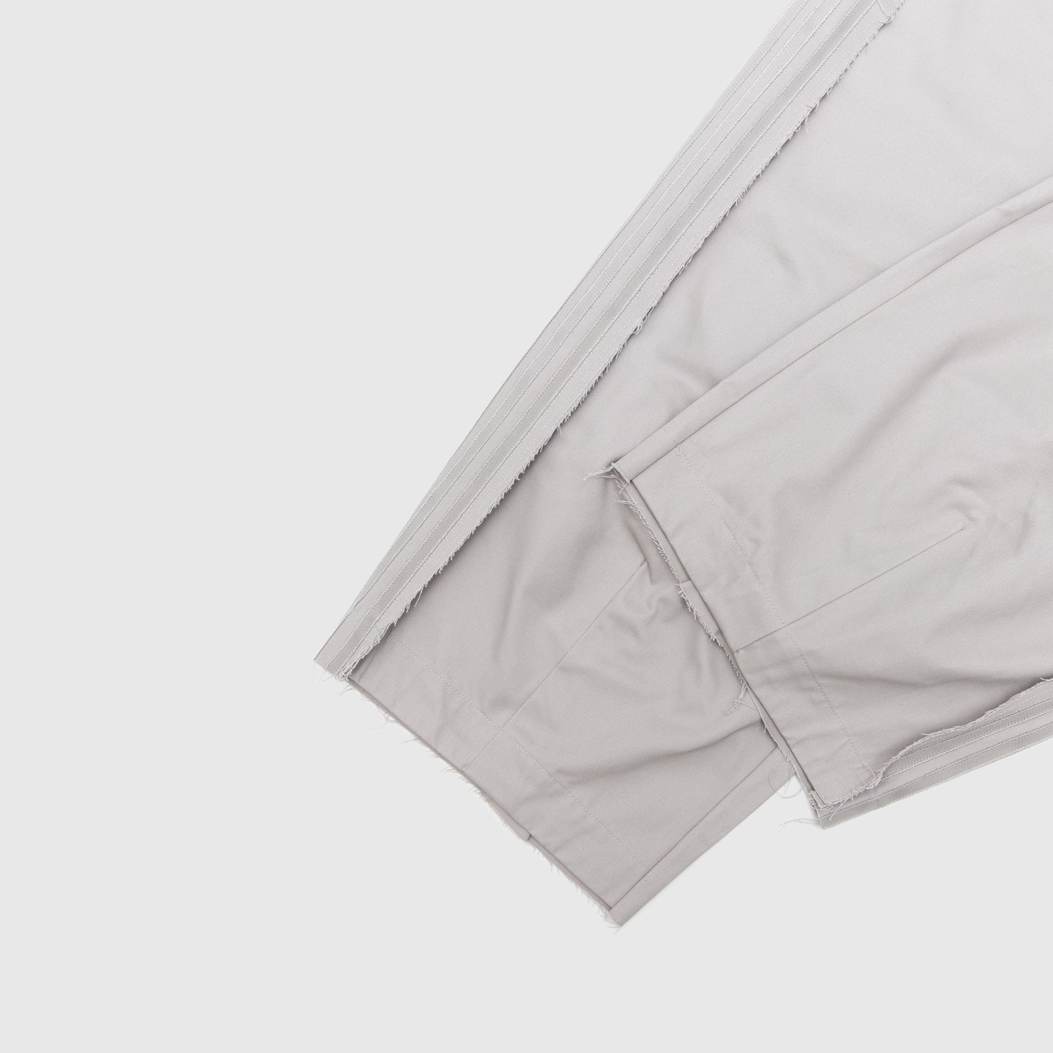 BAD BUNNY X MERCEDES-AMG PETRONAS F1 TEAM RACING PANT