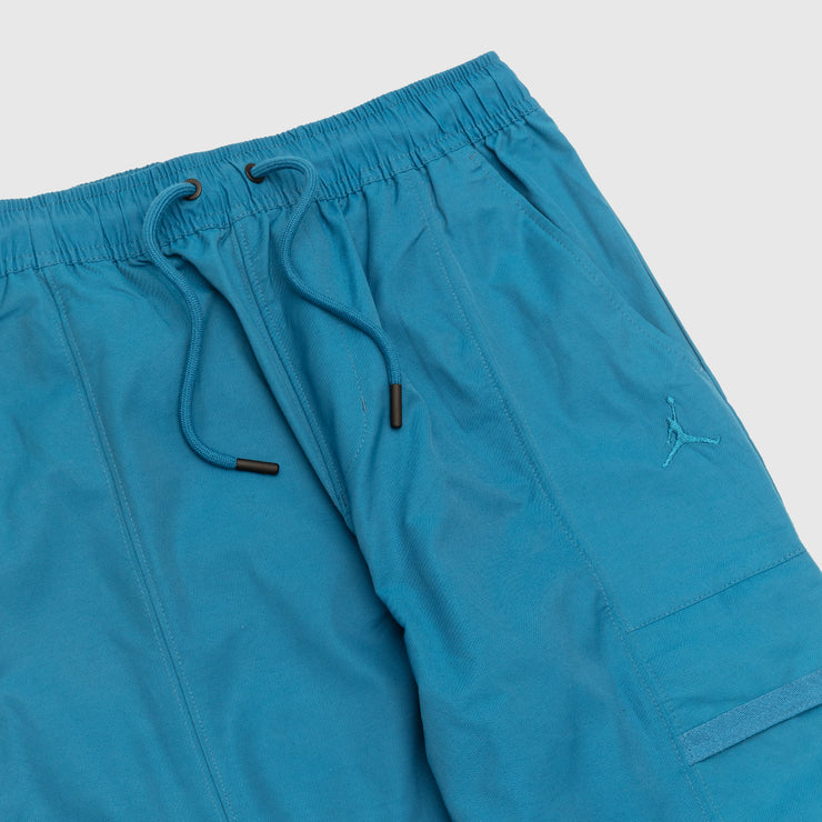 ESSENTIALS WOVEN PANT "INDUSTRIAL BLUE"