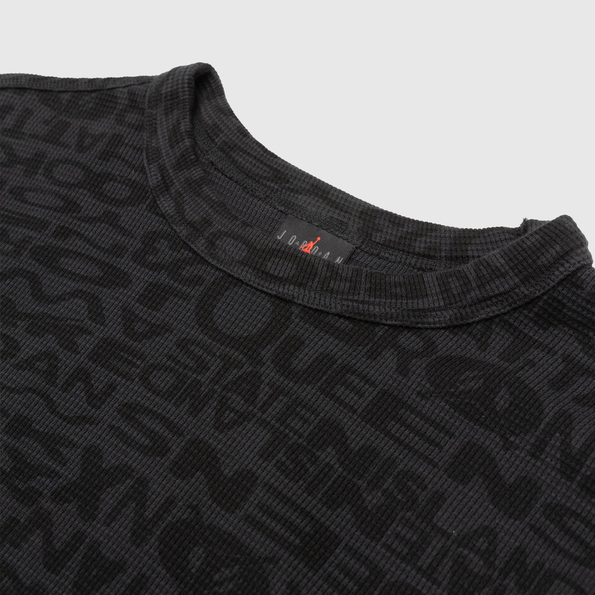 JORDAN THERMAL SHIRT X AWAKE NY