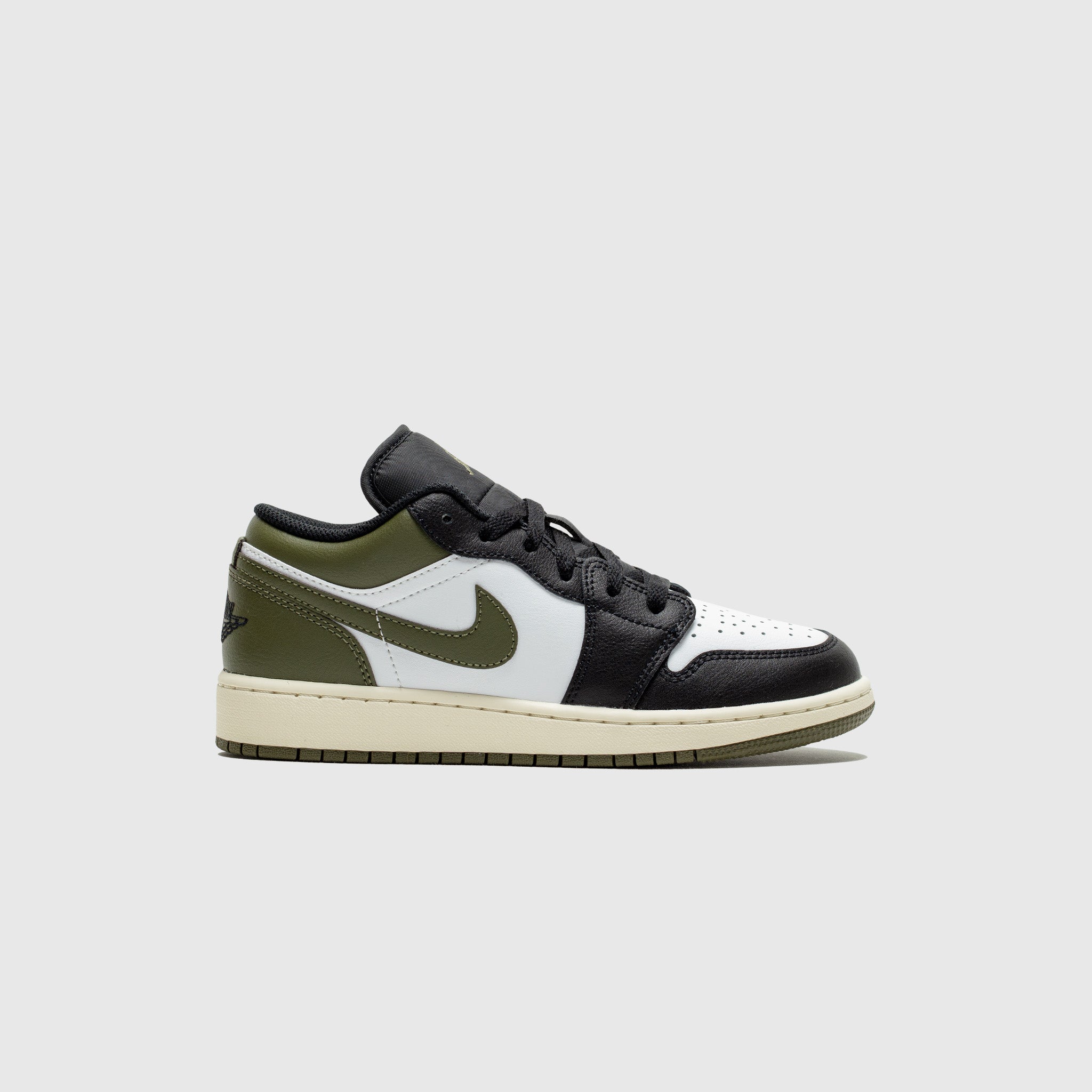 AIR JORDAN 1 LOW OG (GS) "MEDIUM OLIVE"