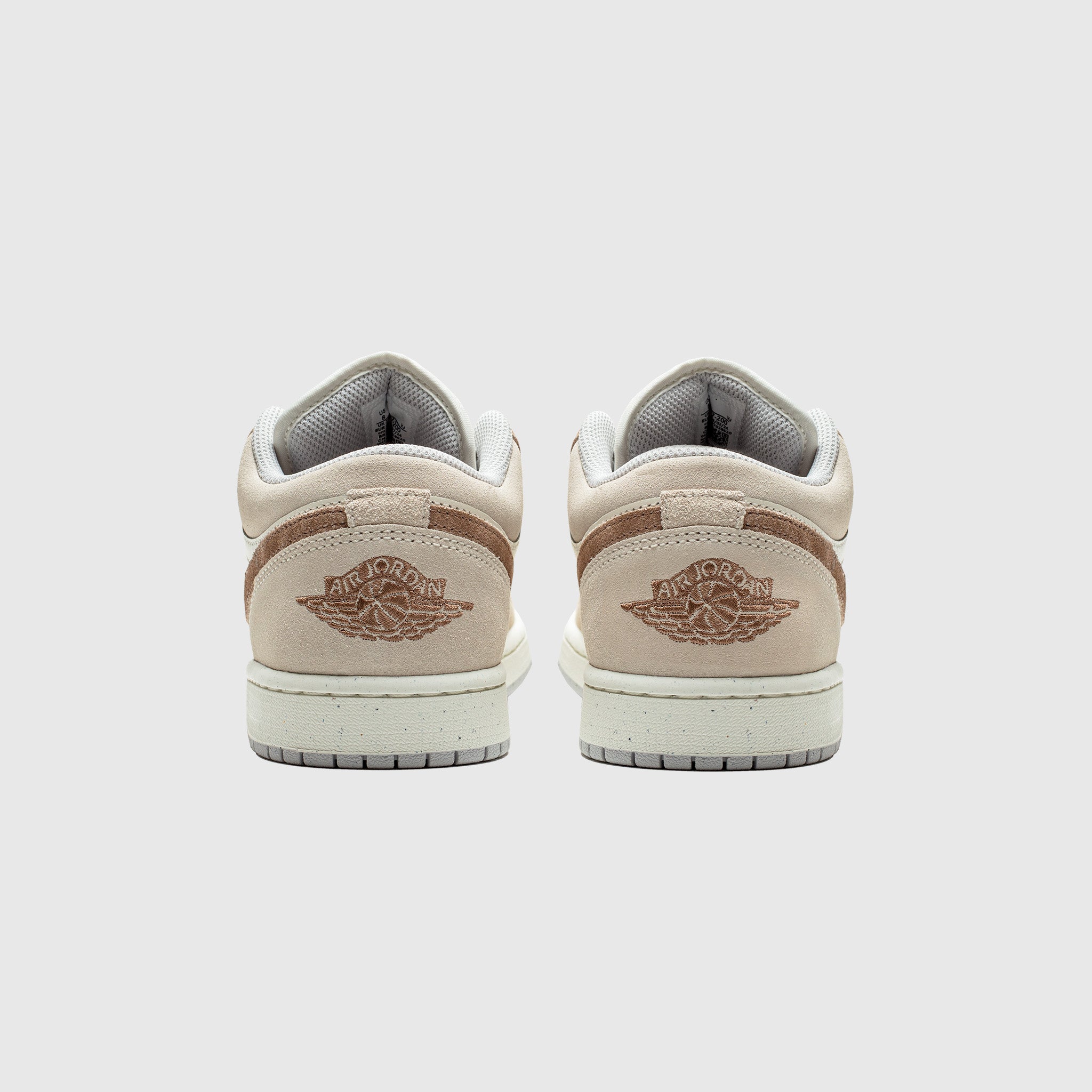 AIR JORDAN 1 LOW SE "LEGEND LIGHT BROWN"