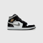 AIR JORDAN 1 MID SE "METALLIC SILVER"