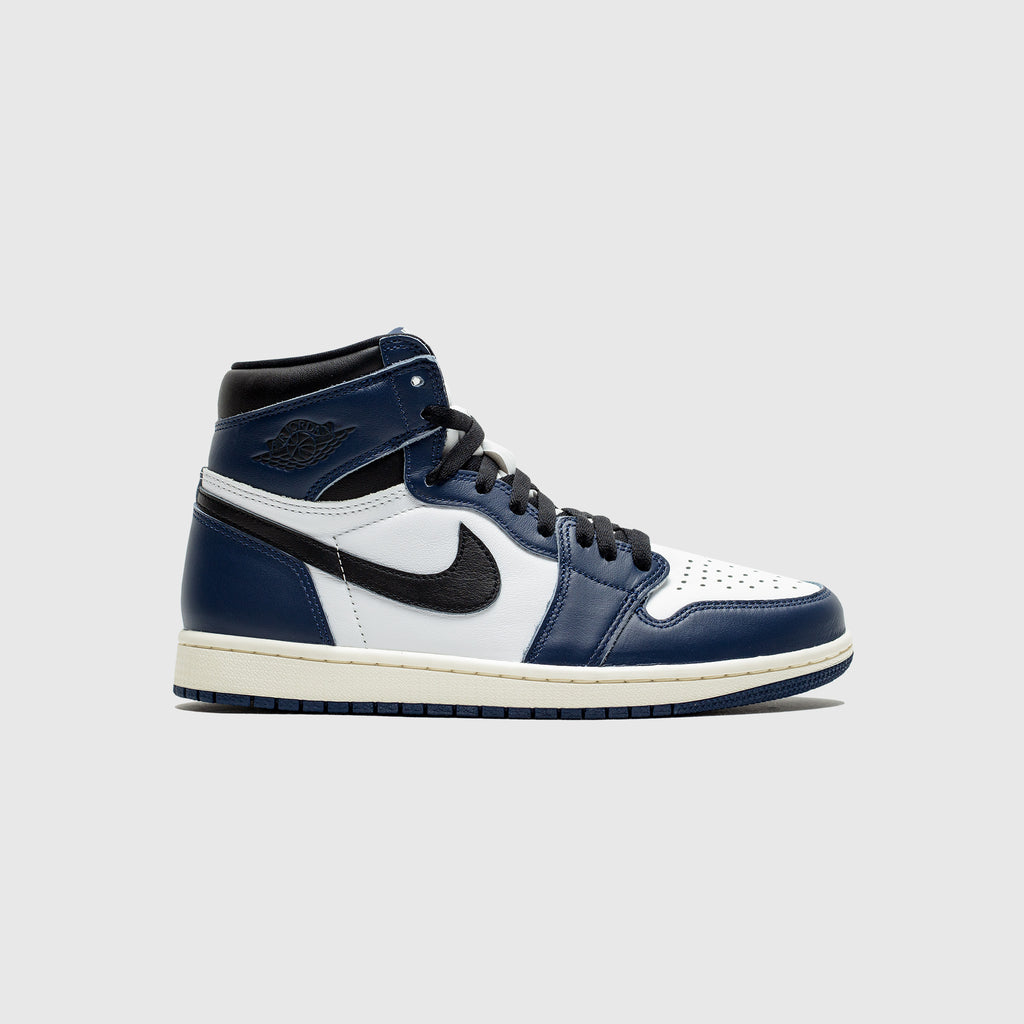 AIR JORDAN 1 RETRO HIGH OG "MIDNIGHT NAVY"