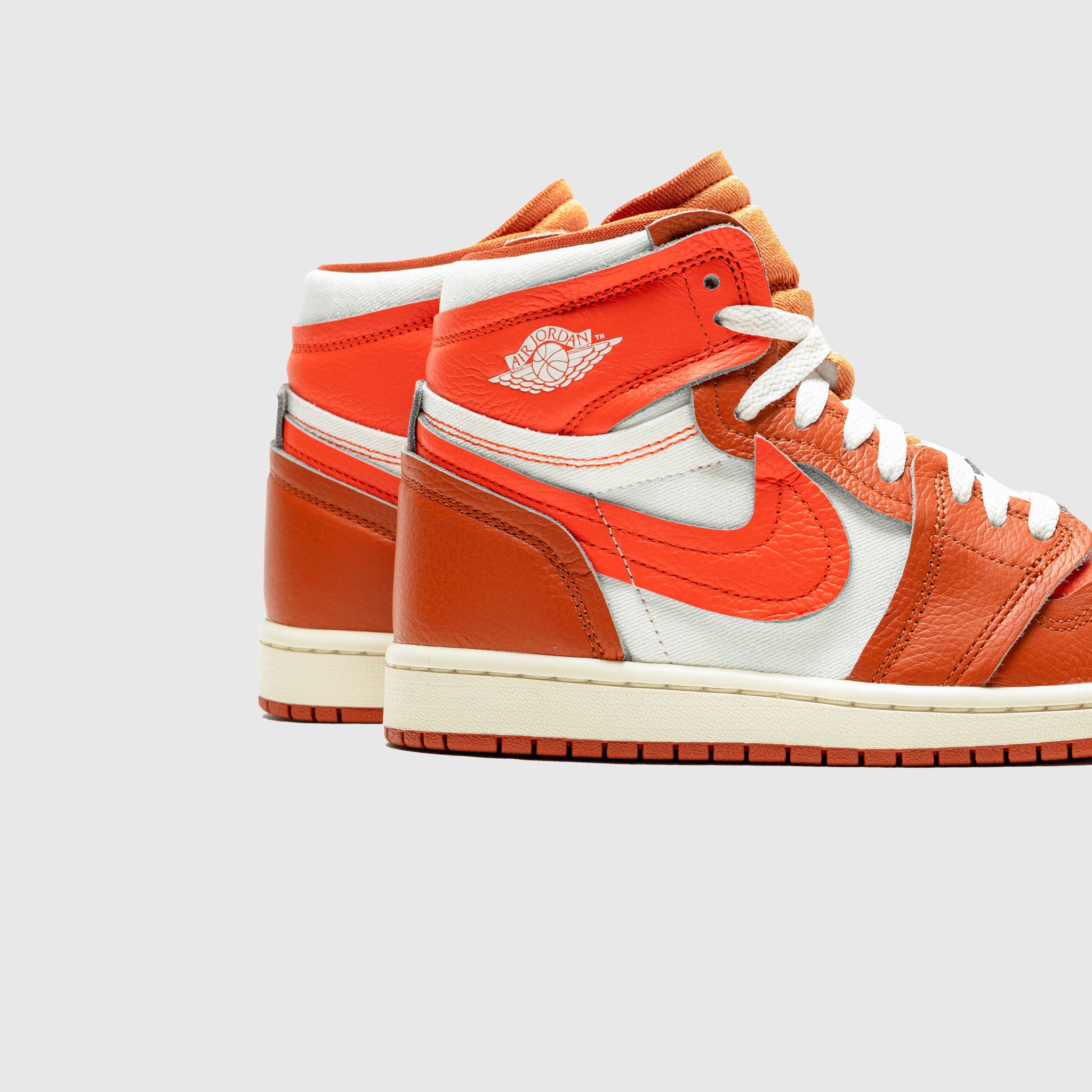 WMNS AIR JORDAN 1 HIGH MM "METHOD OF MAKE DESERT ORANGE"