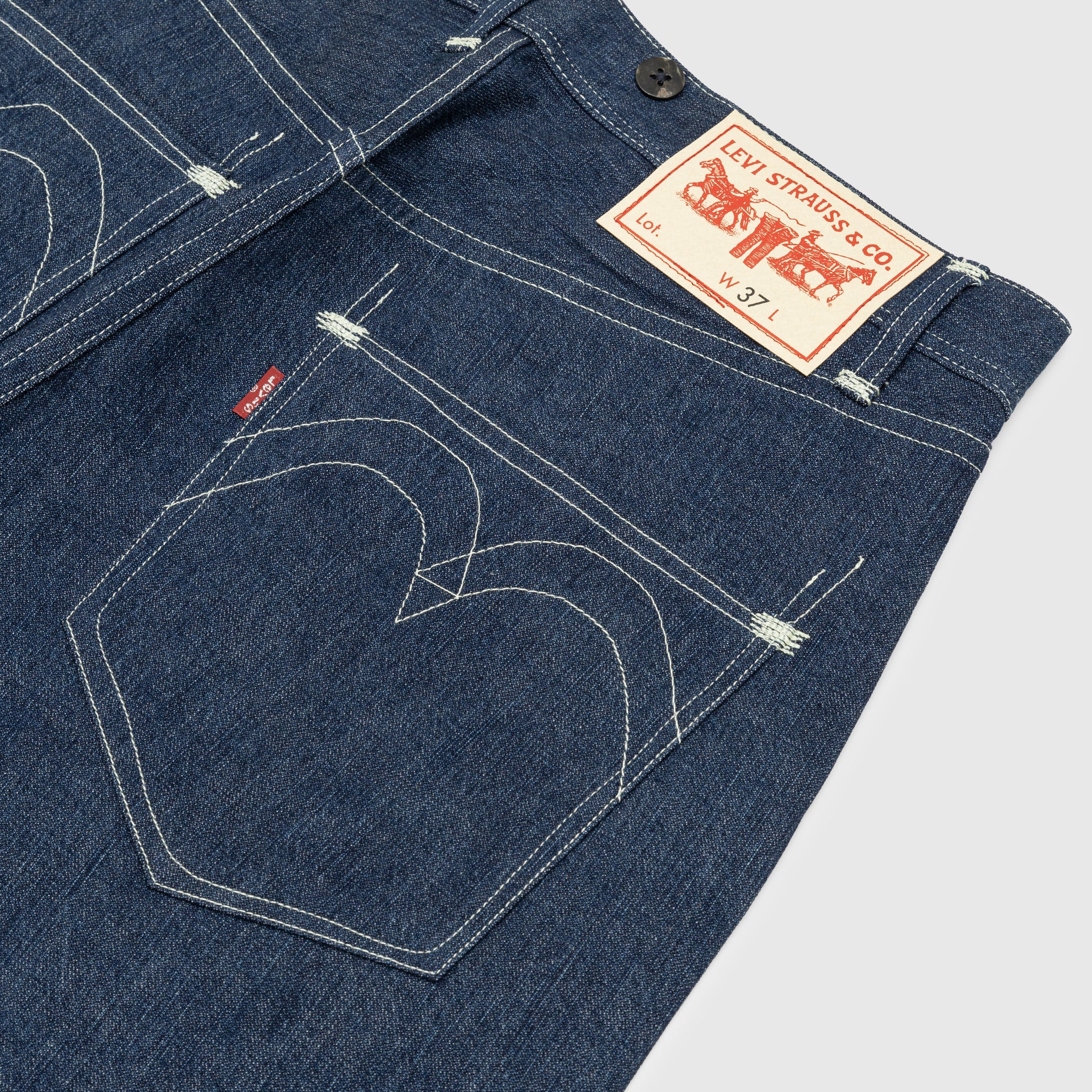 X LEVI'S DENIM JEANS