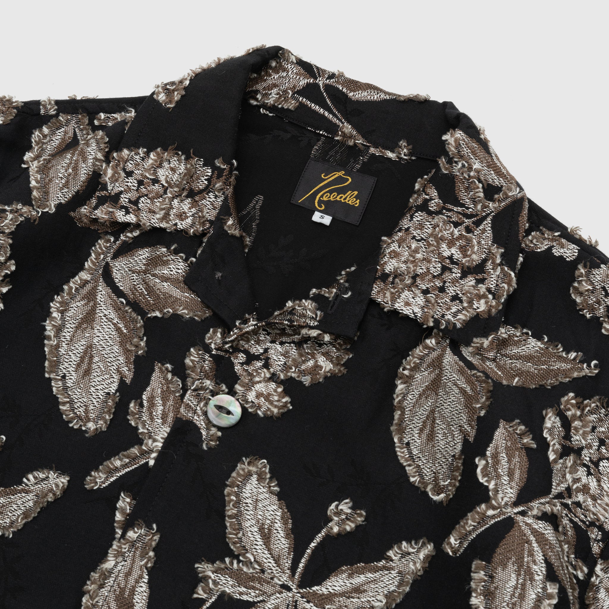 FLOWER CUT JACQUARD CABANA SHIRT