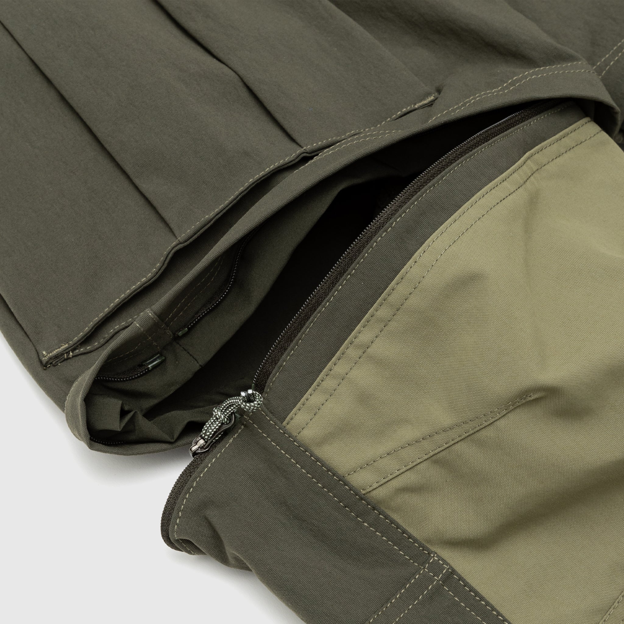 ACG 'SMITH SUMMIT' CARGO PANT "SEQUOIA"