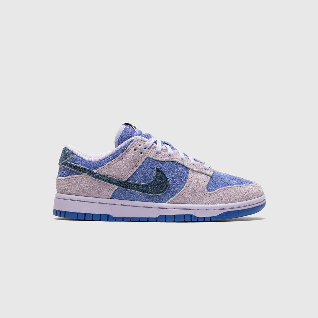 WMNS DUNK LOW SE "HYDRANGEAS"