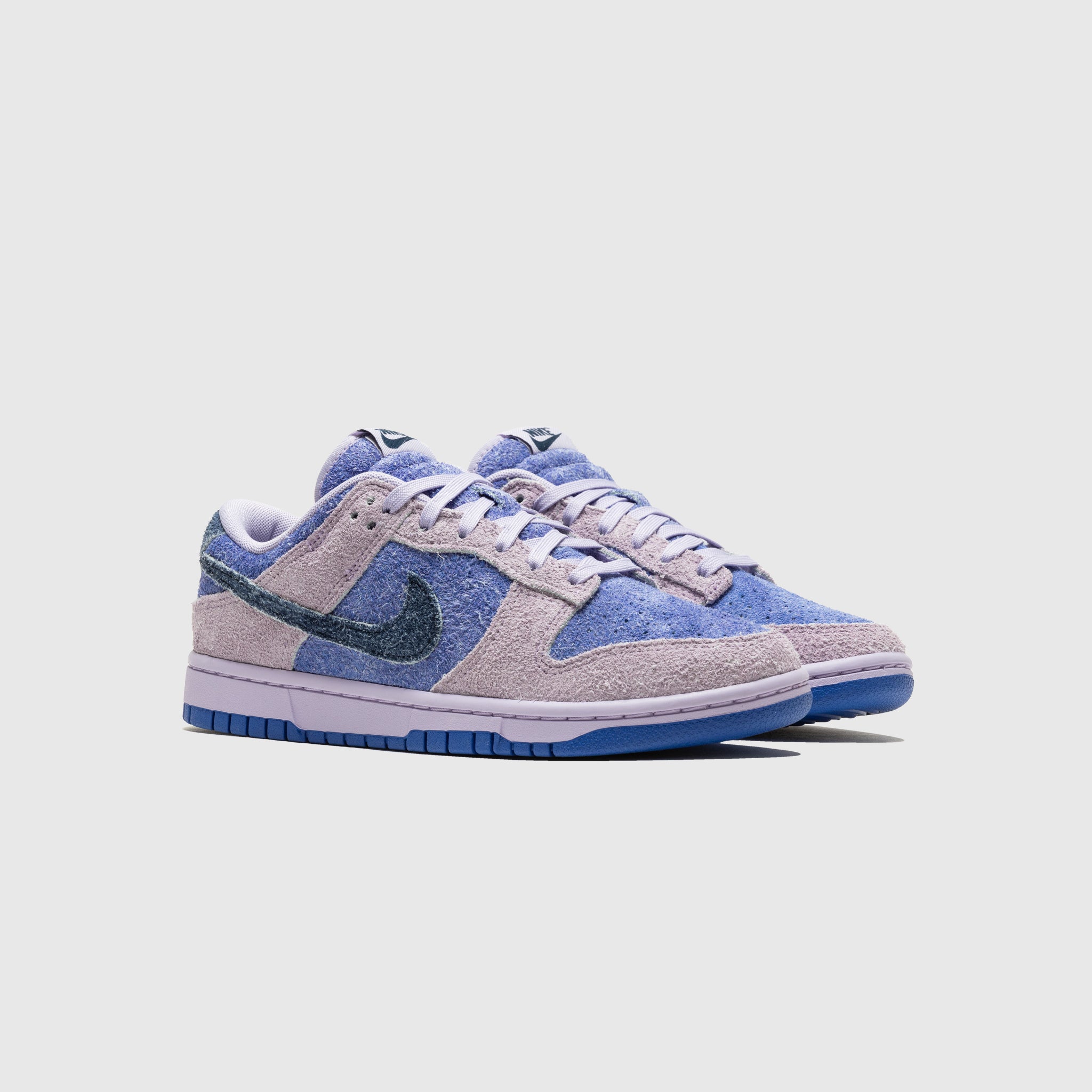 WMNS DUNK LOW SE "HYDRANGEAS"