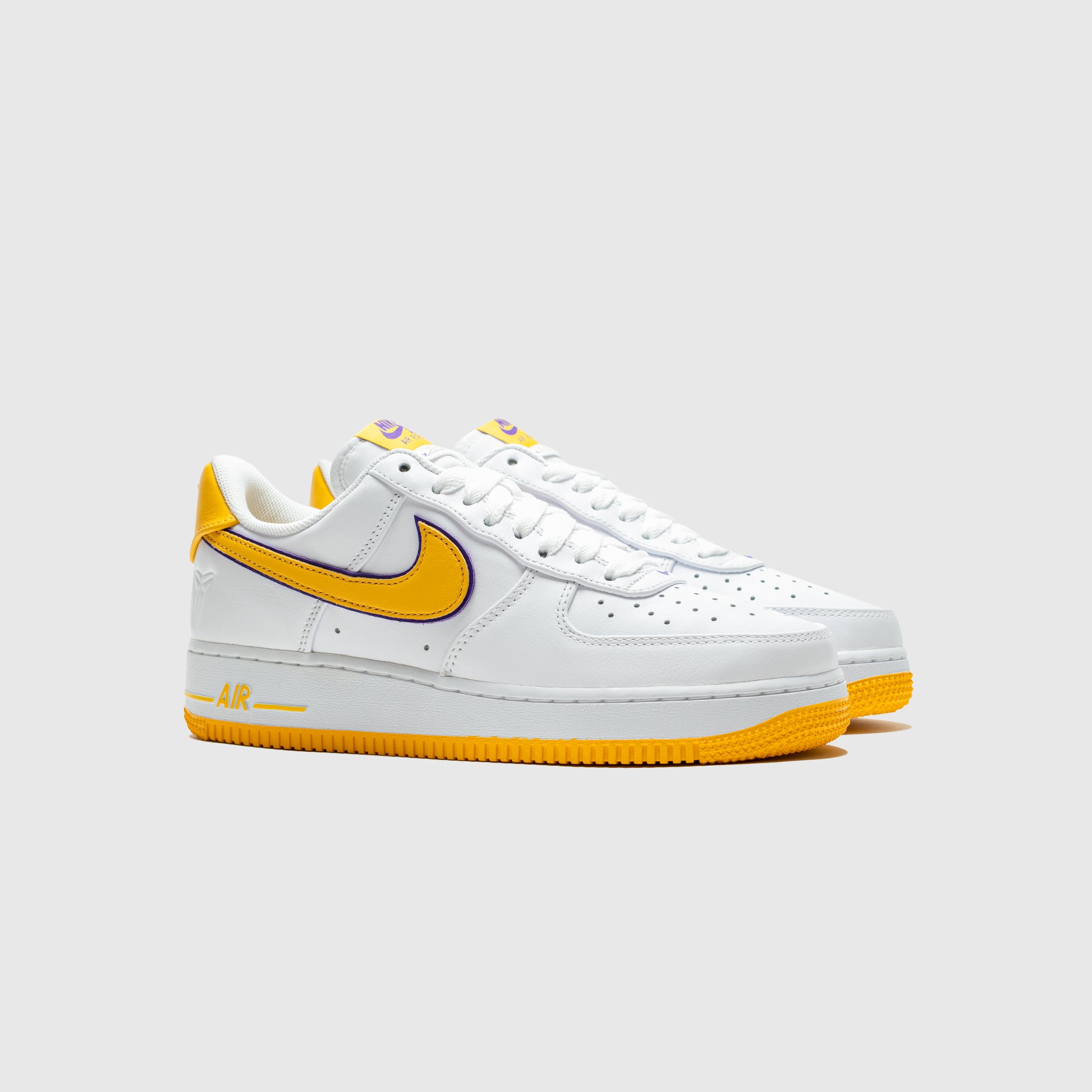 AIR FORCE 1 LOW RETRO "KOBE"